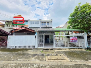 12692, ทาวน์เฮาส์ 3 ชั้น เนื้อที่ 45 ตร.ว. หมู่บ้านชวนชื่น (รามคำแหง 102 ซอย 12) ถนนรามคำแหง แขวงสะพานสูง เขตสะพานสูง   