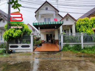 12719, บ้านเดี่ยว หมู่บ้าน ประภาวรรณโฮม 1 (ซอยสุวินทวงศ์ 28) เนื้อที่ 50 ตรว. ถนนสุวินทวงศ์ แขวงแสนแสบ เขตมีนบุรี