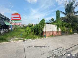 LINE_ALBUM_12675_ที่ดินซอย พระยาสุเรนทร์ 31_67ตร.ว._2.1ล้าน_261014_7