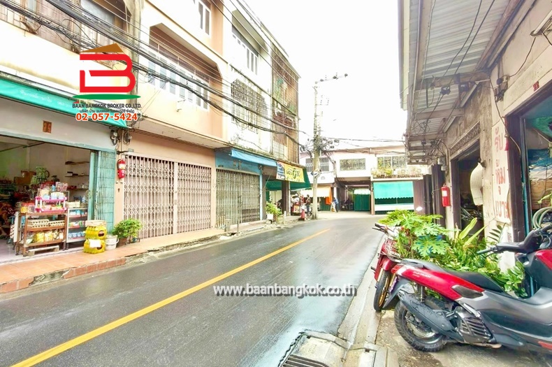 LINE_ALBUM_No.11249 อาคารพาณิชย์ 2 ชั้น เพชรเกษม กทม. (กฎ)_251103_24