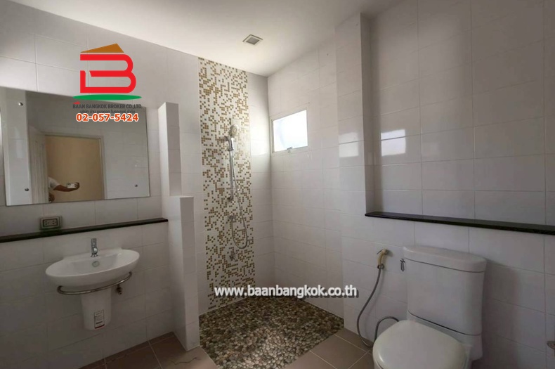 LINE_ALBUM_No.11500 H.มบ.เพอร์เฟค เพลส รังสิต100.7 ว้า (เอ๋)_251224_14