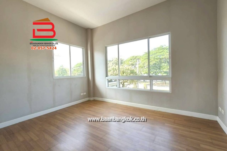 LINE_ALBUM_No.11500 H.มบ.เพอร์เฟค เพลส รังสิต100.7 ว้า (เอ๋)_251224_16