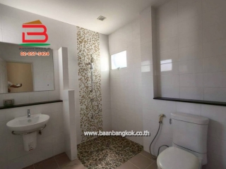 LINE_ALBUM_No.11500 H.มบ.เพอร์เฟค เพลส รังสิต100.7 ว้า (เอ๋)_251224_14