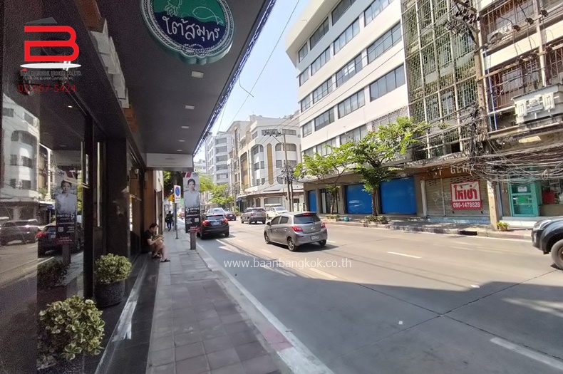 3-LINE_ALBUM_N.08221กิจการร้านอาหารใต้สมุทรซ.ปราโมทย์2_230227_613