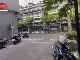 3-LINE_ALBUM_N.08221กิจการร้านอาหารใต้สมุทรซ.ปราโมทย์2_230227_313